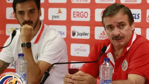 Bryan Ruiz sería capitán y titular de los ticos en el debut ante Serbia