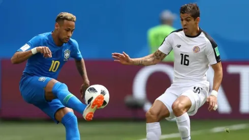 Brasil se mantuvo en ataque y consiguió anotar en el tiempo añadido