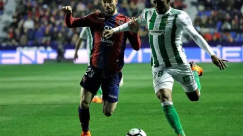 El lateral dominicano tuvo una ocasión de peligro en el comienzo del partido en casa