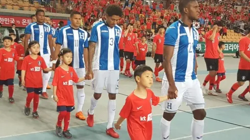 El timonel dirigirá los partidos de octubre y casi seguramente los de noviembre