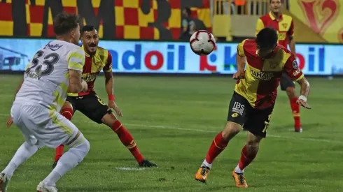 El volante costarricense siempre tuvo una excelente ubicación sobre el campo y fue destacado