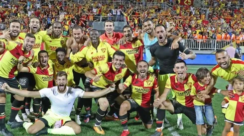 El tico festejó con sus compañeros la segunda victoria de la campaña y en casa