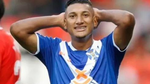 Acosta tuvo un par de ocasiones y disparos al arco sin suerte ante Reus