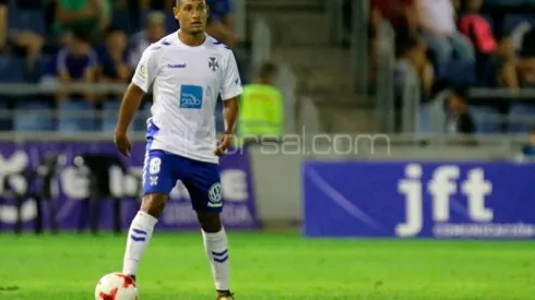 El catracho se ausentará del club isleño en la visita del sábado a Osasuna