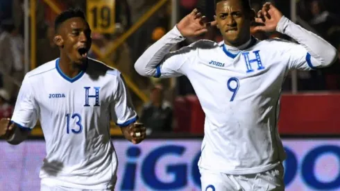 Choco Lozano (9) anotó el único tanto del compromiso en Tegucigalpa