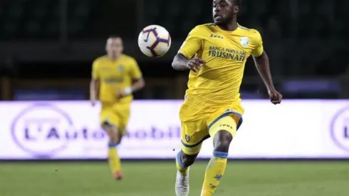 El atacante tico ingresó en la segunda parte y jugó apenas 13 minutos en Milán