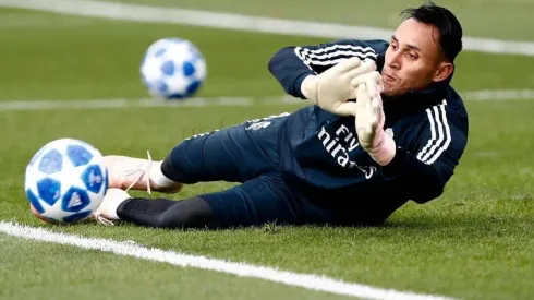 El costarricense pasó de ser titular indiscutible a cuestionar su permanencia en Madrid