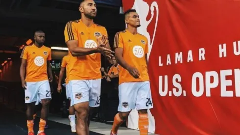 Álvarez pudiera firmar un nuevo contrato con Houston y volver a ser compañero de Darwin Cerén