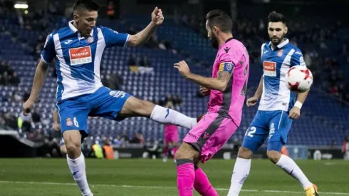 El zaguero tico jugó 65 minutos en su regreso a la titularidad con los periquitos