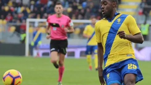 El tico fue titular hasta el revés con Sassuolo que forzó la salida de Moreno Longo