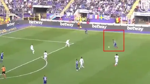 Andy Najar dio asistencia en derrota del Anderlecht