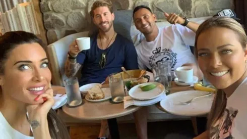 Sergio Ramos y Keylor Navas con sus esposas