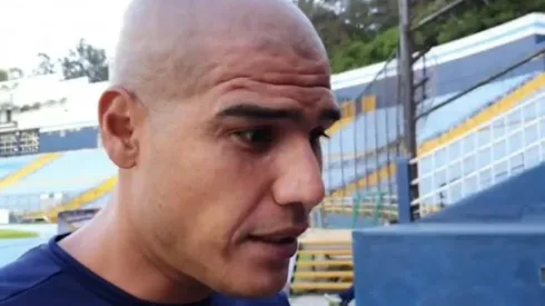 Douglas Sequeira habla muy bien de Guatemala