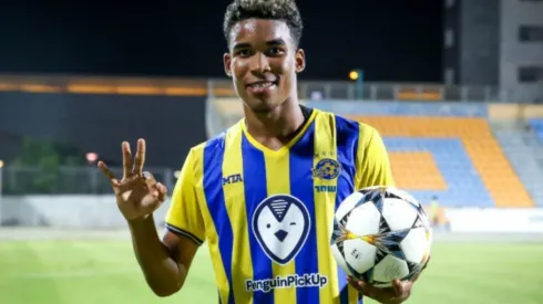 Eduardo Guerrero firma contrato definitivo con el Maccabi Tel Aviv