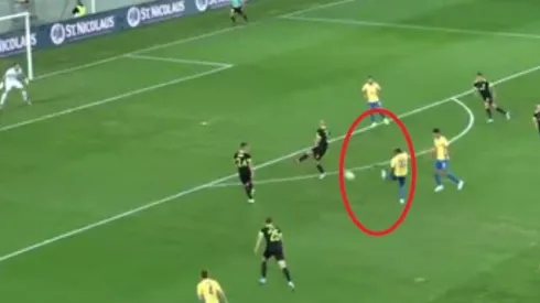 Golazo de Eric Davis