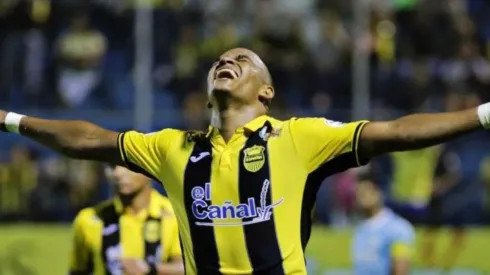 Rony Martínez fue el máximo artillero de la Copa Premier Centroamericana