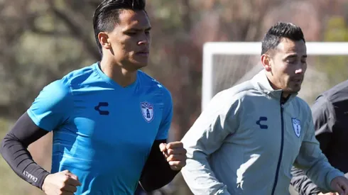 Pachuca le asigna importante número de camiseta a Denil Maldonado