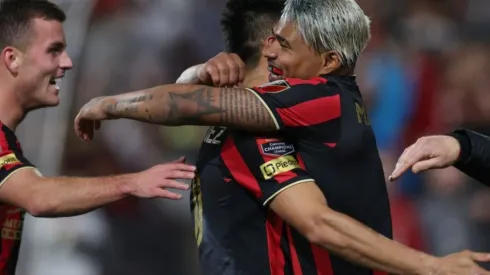 Se acabó el sueño: Los Martínez volvieron a amargar la noche de Motagua