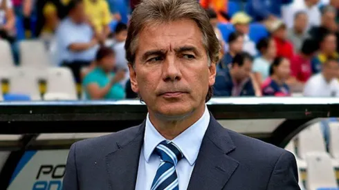 Carlos de los Cobos, entrenador de la Selección de El Salvador