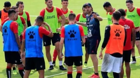 Primero, los equipos deberán regresar a los entrenamientos.