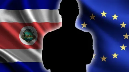 Un legionario tico vuelve de Europa a su país de origen.