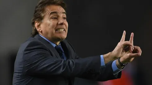 Carlos de los Cobos, seleccionador de El Salvador