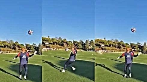 Keylor Navas dominando el balón en un entrenamiento del PSG