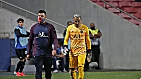 Keylor Navas sale lesionado ante el Atalanta en Champions