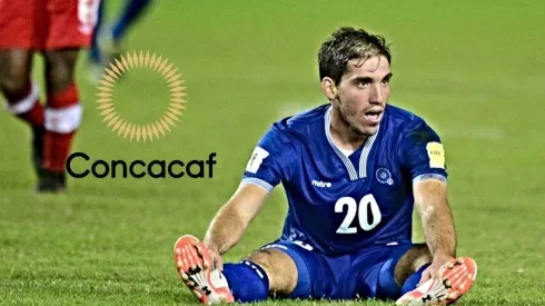 Pablo Punyed con la camiseta de El Salvador