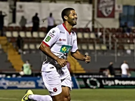Alajuelense manda en el Grupo A