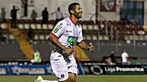 Álvaro Saborío registró otra anotación con La Liga.