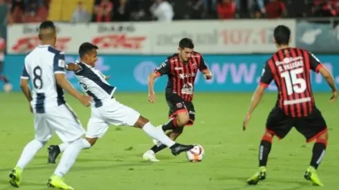 Futbolista de Alajuelense confiesa que se quiere ir de Costa Rica
