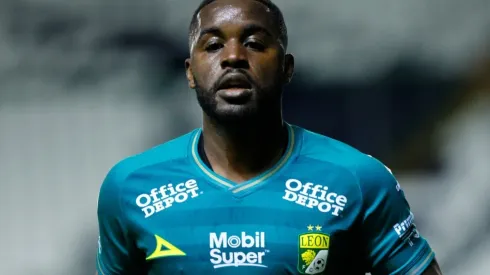 León y Joel Campbell siguen firmes en el liderato del futbol mexicano