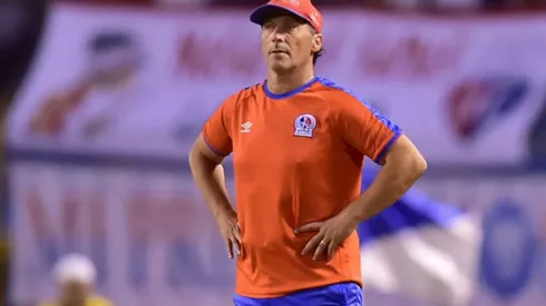 Pedro Troglio interesa a la Selección de Chile