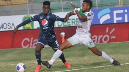 Motagua clasificó a Semifinales, pero sufrió para eliminar a Platense