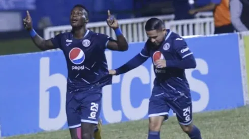 Contundente triunfo de Motagua que aleja a Marathón de ser campeonísimo