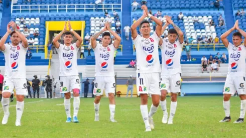Comienzan a definirse los clasificados a los cuartos de final en El Salvador