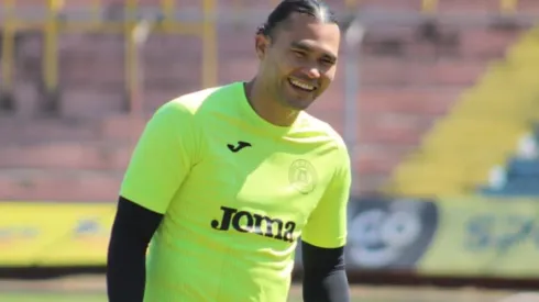 “El Gullit” Peña llega a FAS para ser campeón