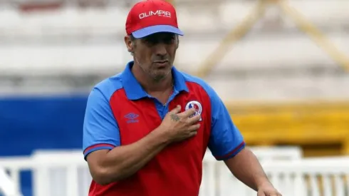 Olimpia busca blindar a Pedro Troglio para evitar que se vaya en junio
