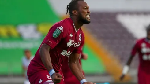 Kendall Waston se perderá los siguientes partidos de Saprissa