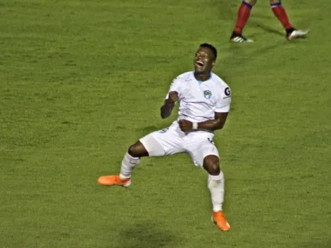 ¡Primero gol de Junior Lacayo en Comunicaciones!