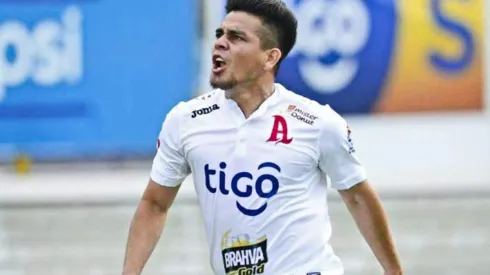 Rodolfo Zelaya: 139 goles en el fútbol salvadoreño