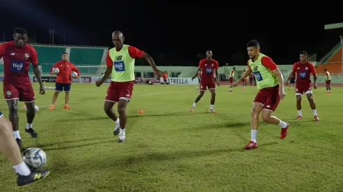 Panamá convoca dos nuevos jugadores