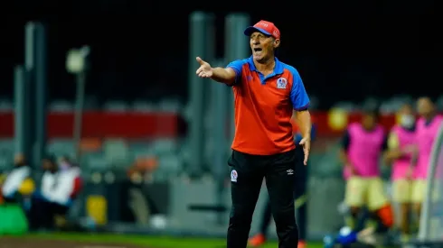 ¿Intencional la entrada al Chucho López? Troglio respondió