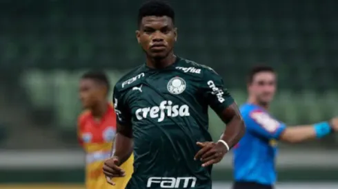 Newton Williams ya debutó en el primer equipo del Palmeiras