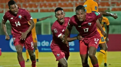 Saprissa buscaría refuerzos en un panameño