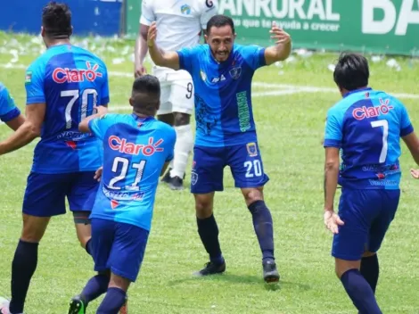 Santa Lucía golea a Comunicaciones en el juego de ida de la final