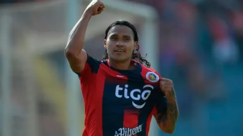 La situación de Carlos "Gullit" Peña de cara a la final que FAS jugará contra Alianza