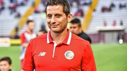 ¡Piden la salida de Ronald González de La Tricolor!