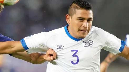 Roberto Domínguez vuelve a jugar en El Salvador